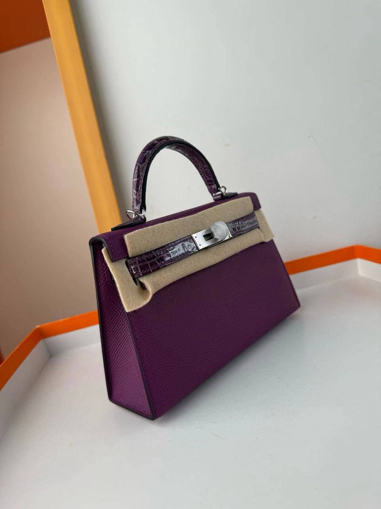 H**me5 Birkin 19CM
