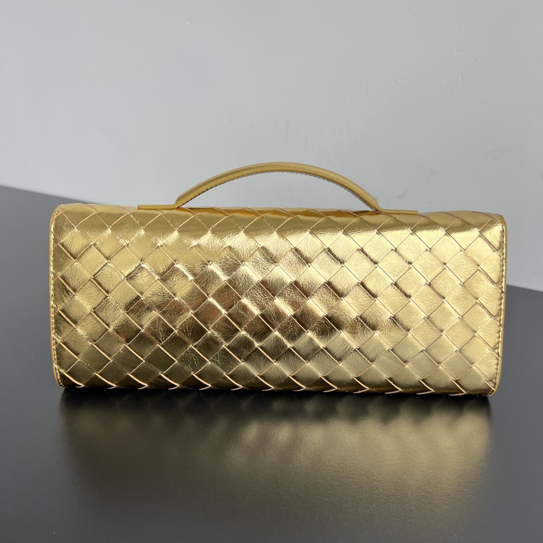 B0tt*ga Ven*ta Clutch-31x13x3 CM