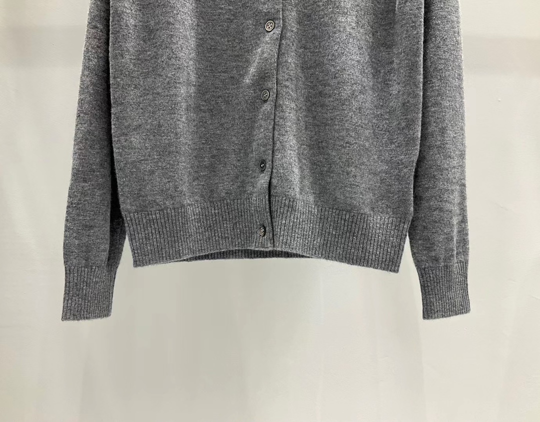 M1v M1v cashmere knit cardigan