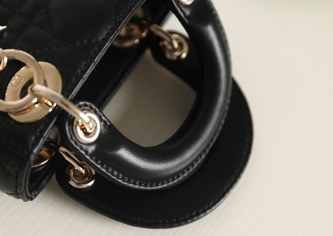 lady D*or micro-12*10*5cm