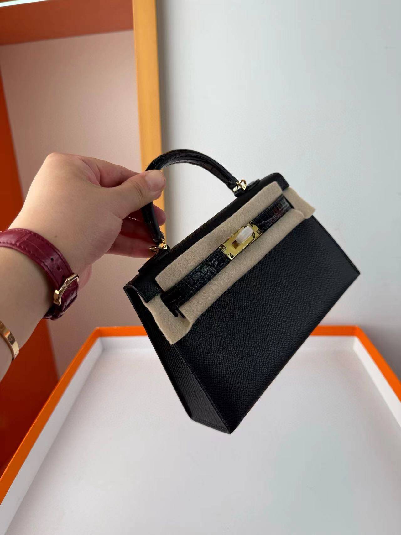 H**me5 Birkin 19CM