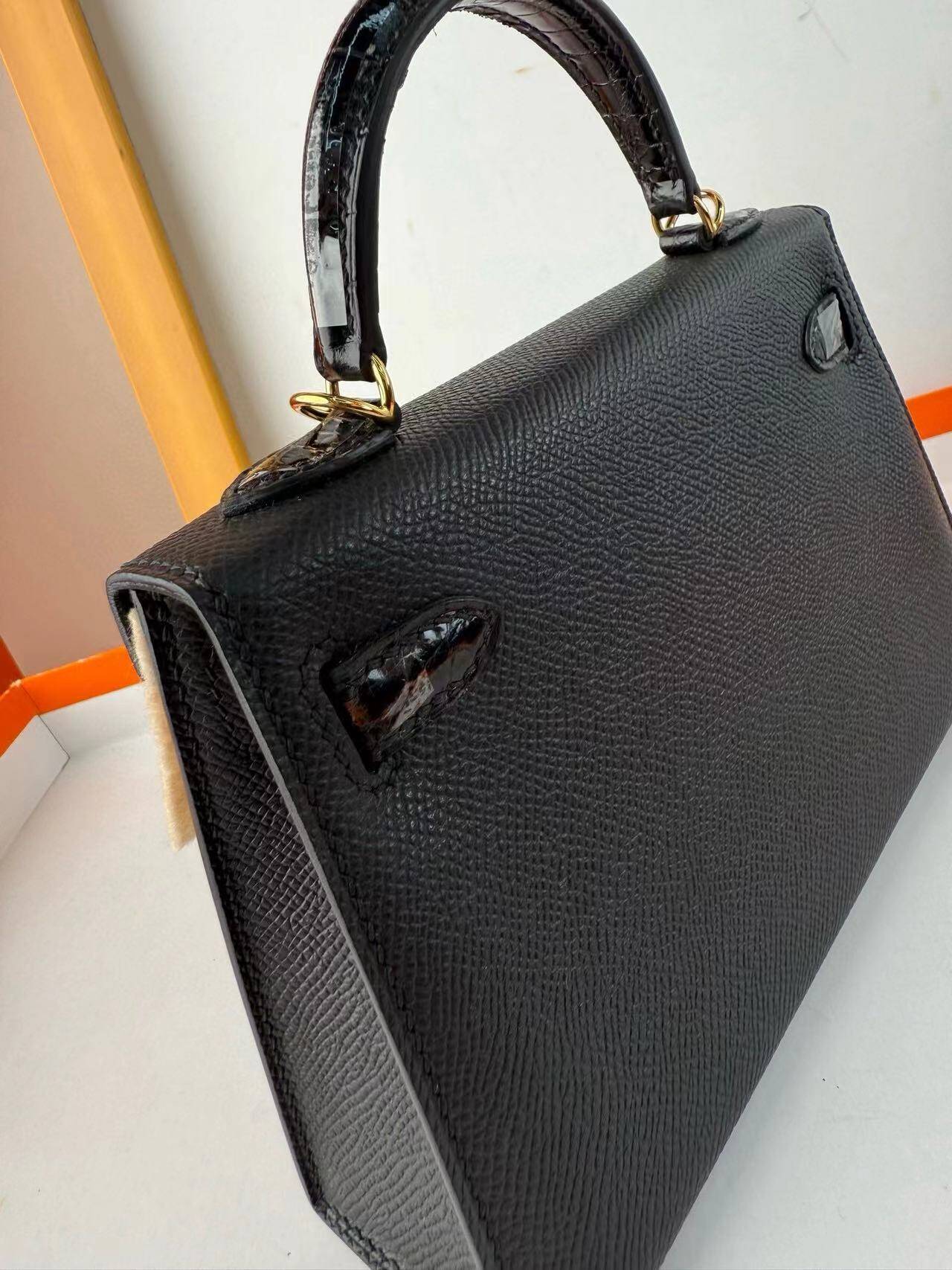 H**me5 Birkin 19CM