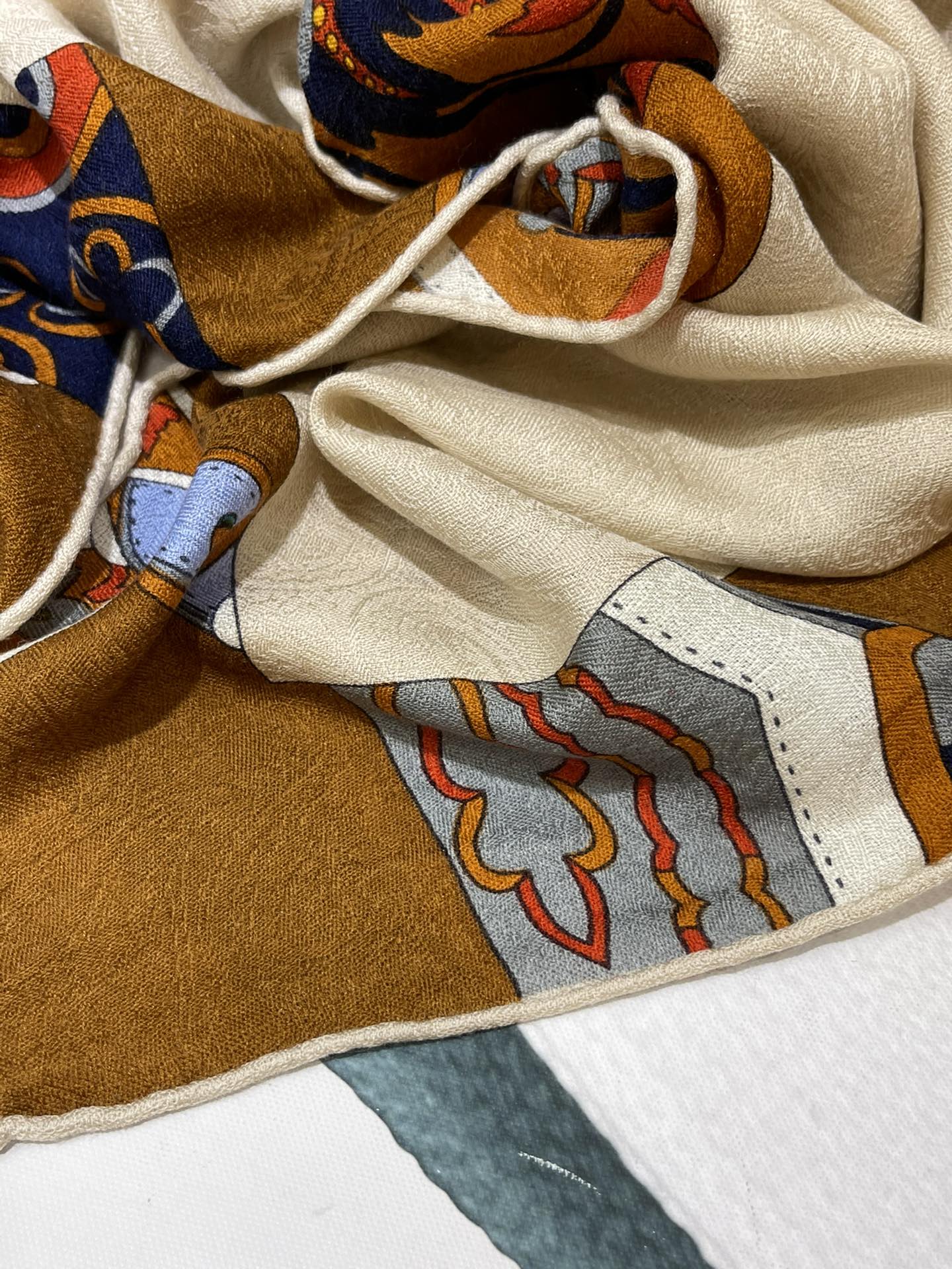 H**mes square towel-140*140cm