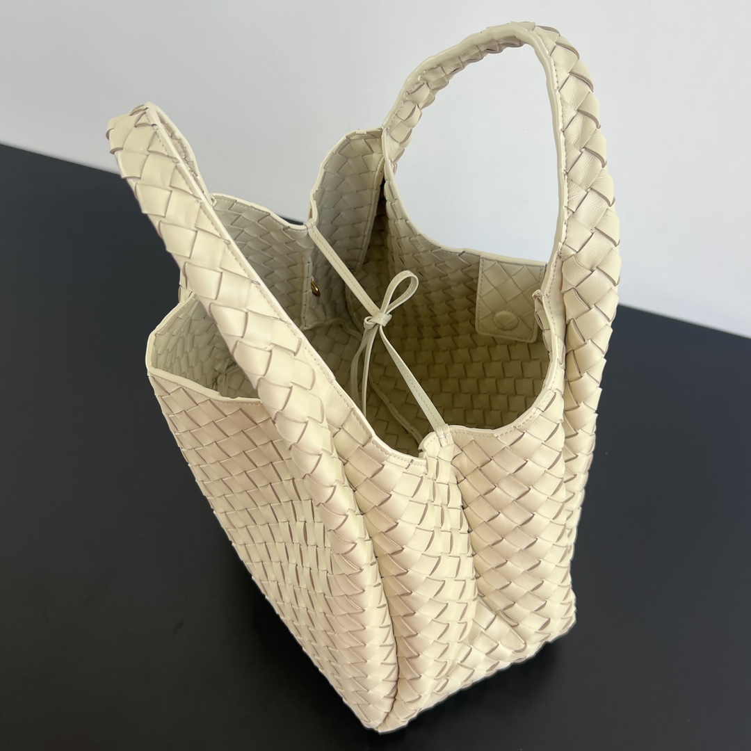 B0tt*ga Ven*ta Campana Bag-39x25x18.5CM
