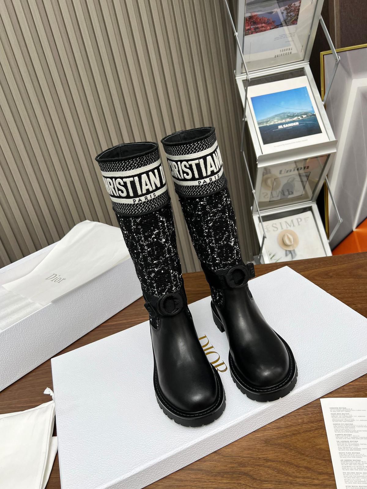 Diro Boots 2024SA