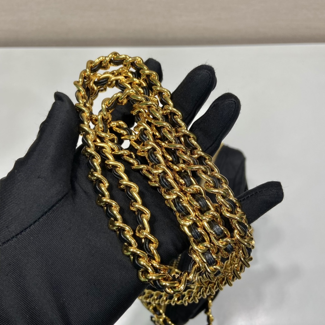 Pra*a 1bd632 vintage bag-19*14*6cm