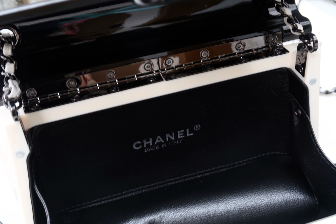 Ch@nel Flap Bag-18CM