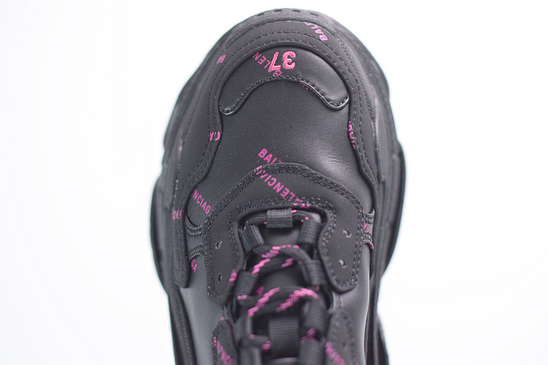 Ba*len*cia*ga triple s