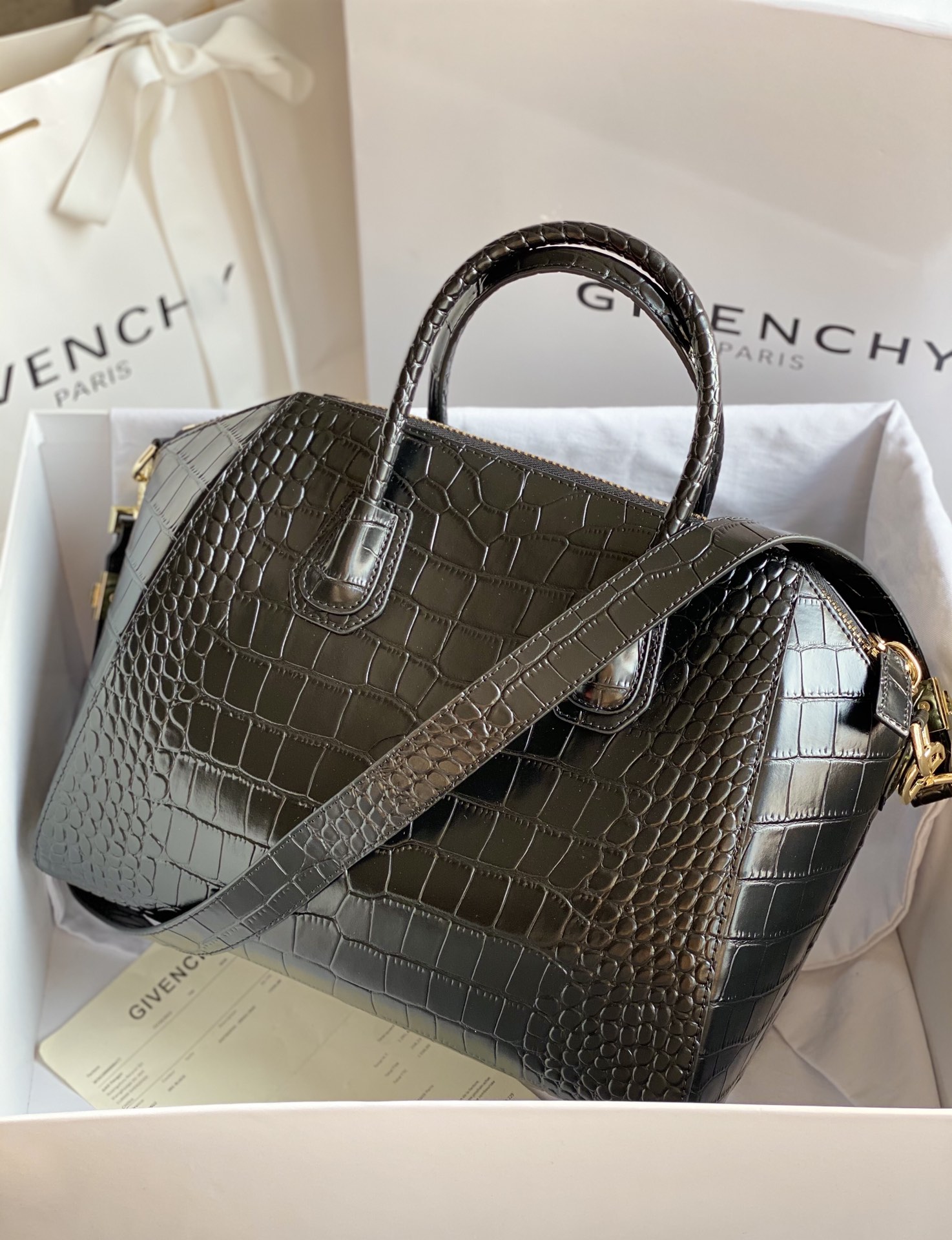 G1uenchy antigona handbags-33*18*26*41cm