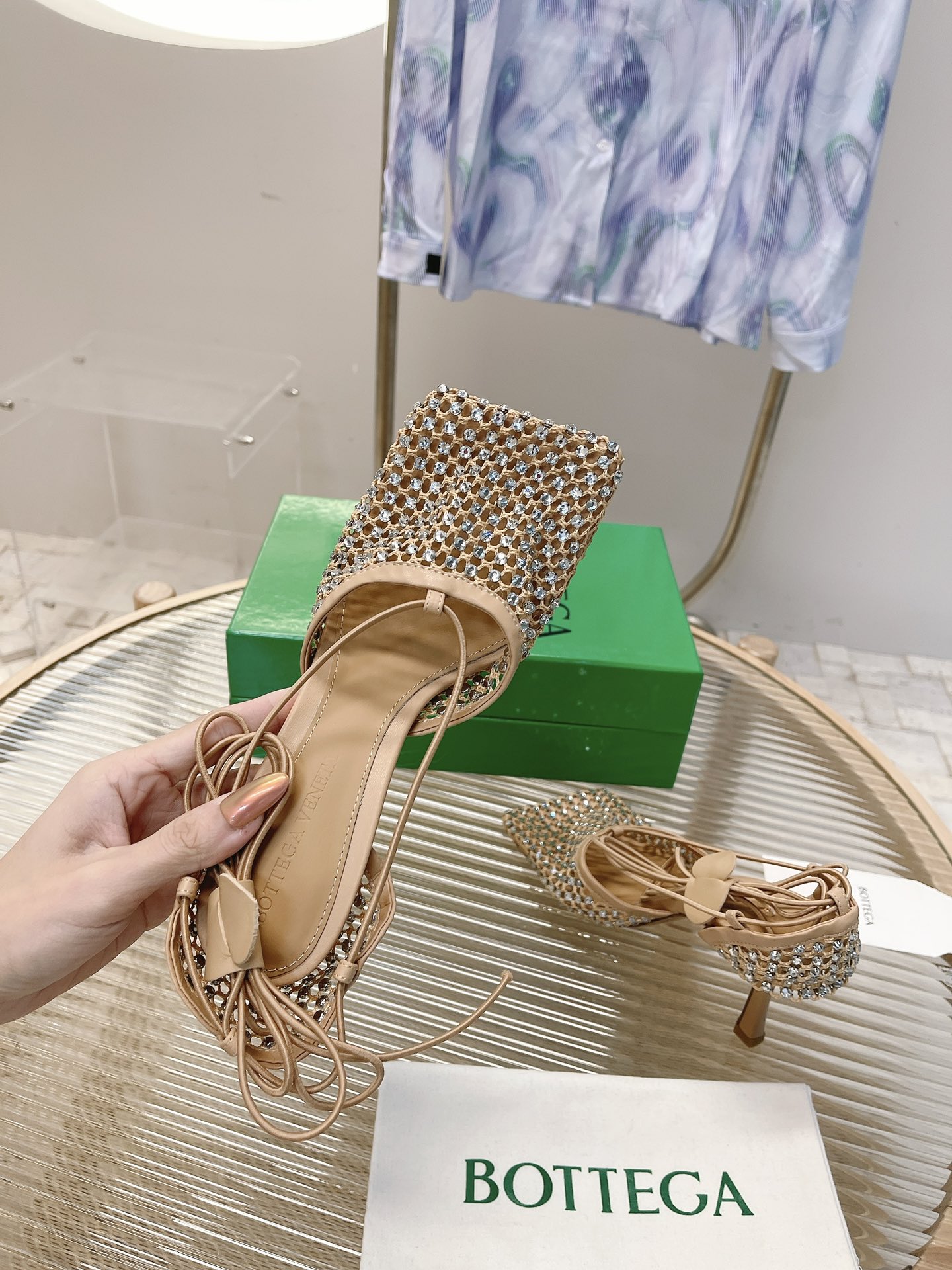 bo*te*ga Ve*ne*ta heels