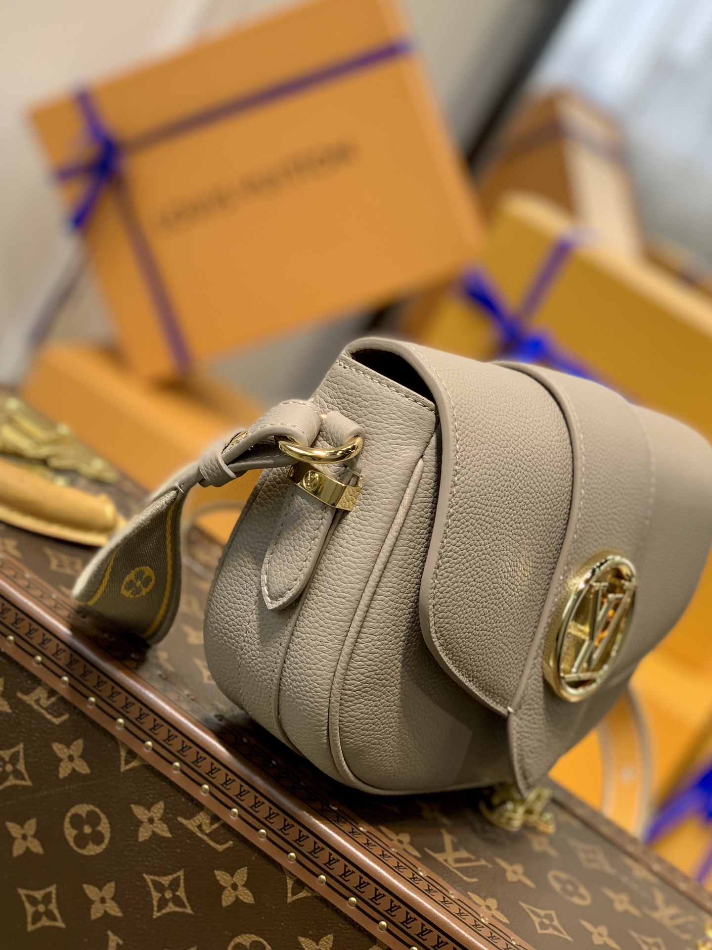 l0*is V*t0n pont 9 soft handbags-m58967-25*17.5*8cm