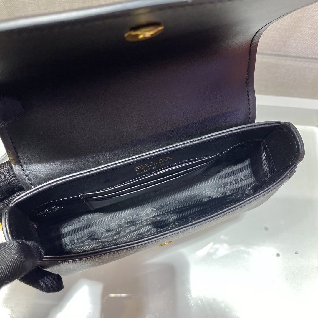 Pra*a saffiano chain bag1bd275-22*14*7cm