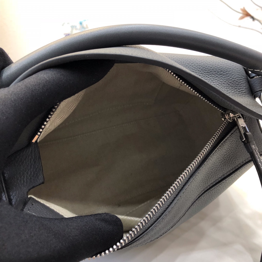 L0ew* puzzle small bag-24*10*14cm