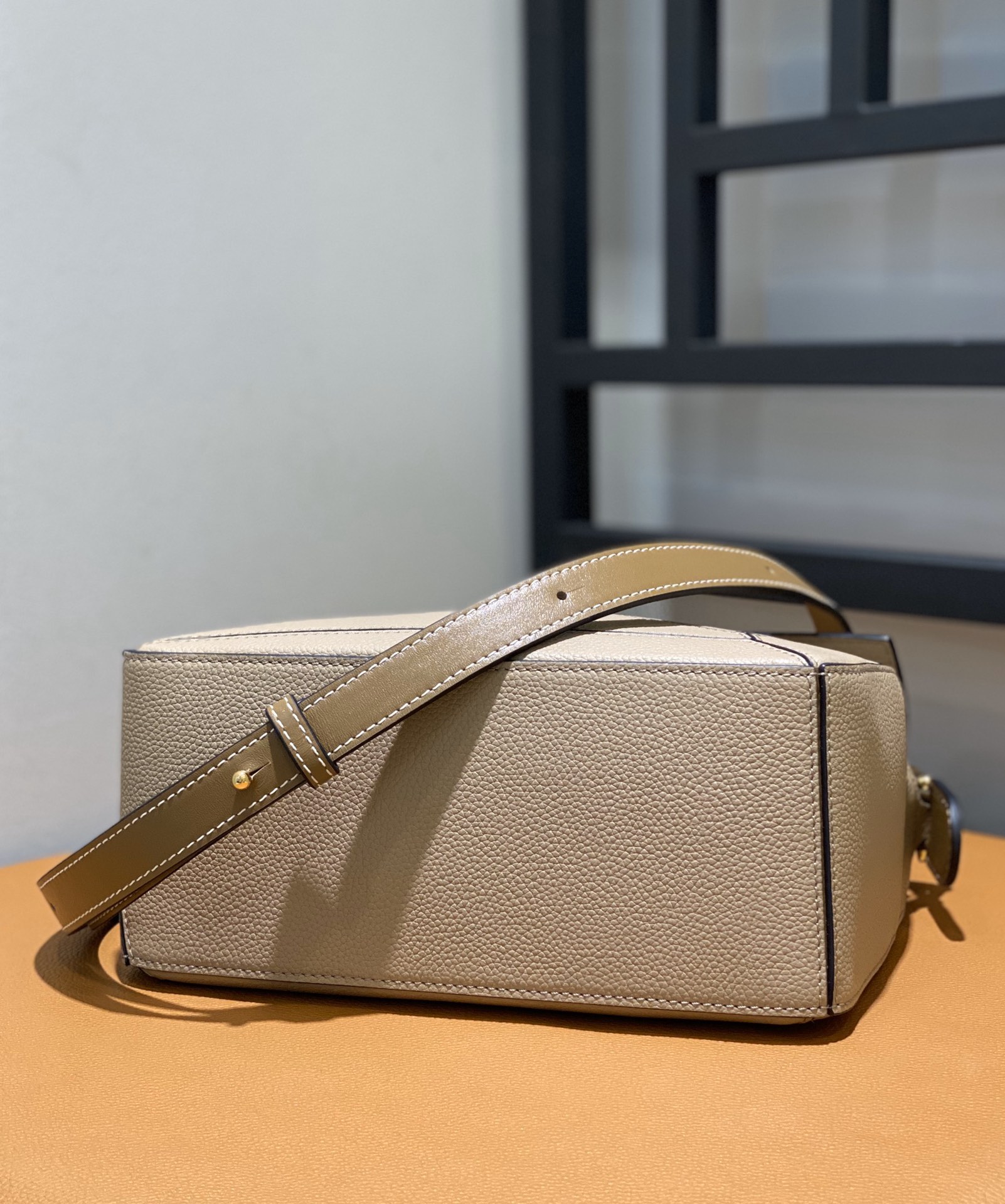 L0ew* puzzle small bag-24*10*14cm