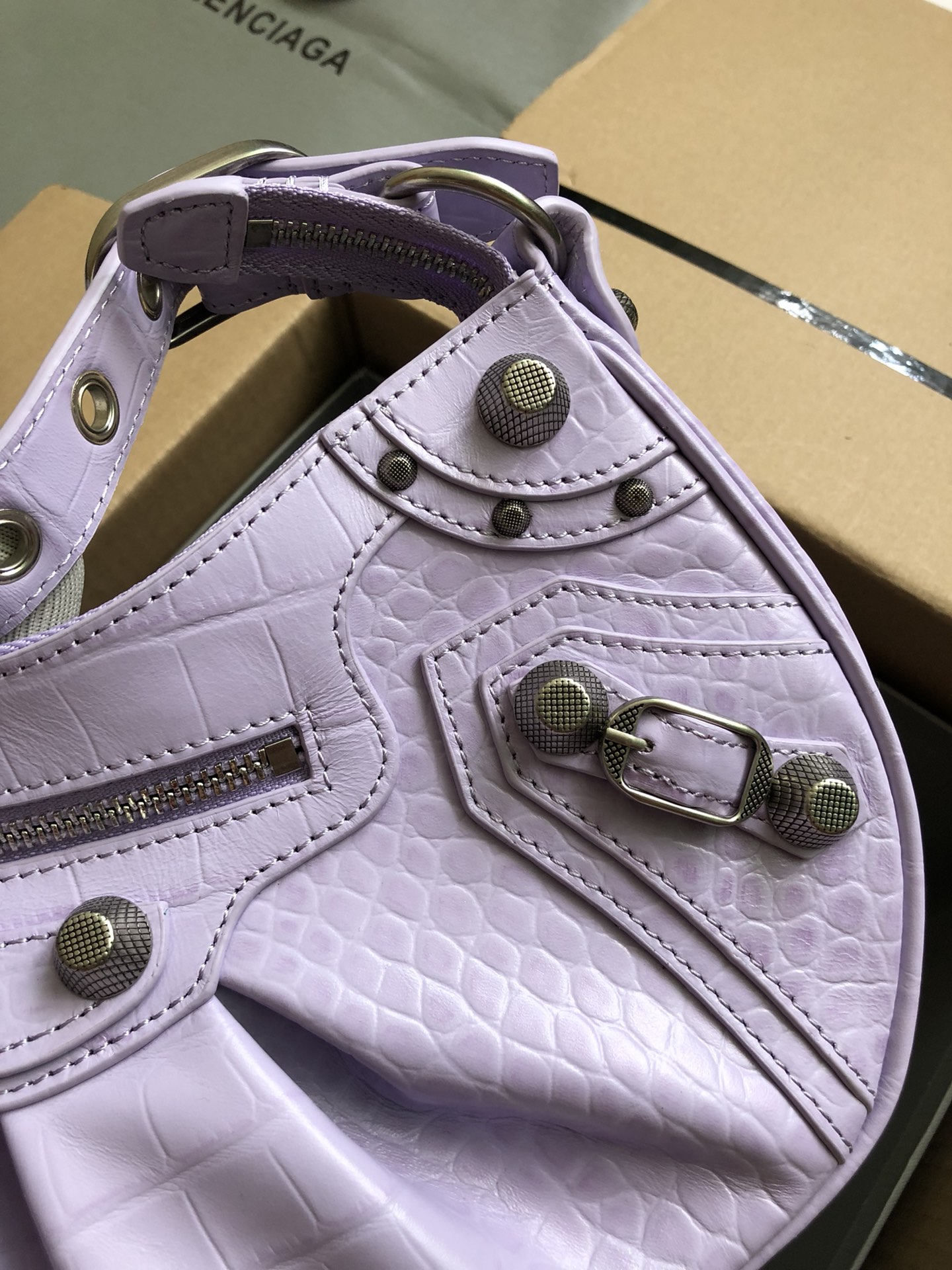 Balenciag Le Cagole Handbags-33*16*8CM