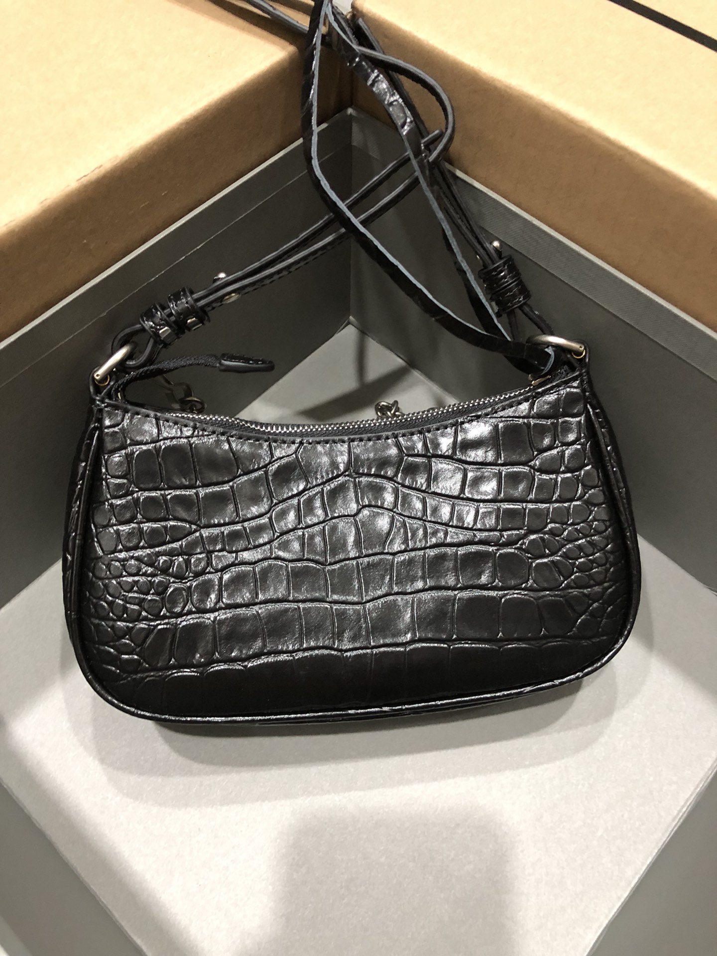 Balenciag Mini Le Cagole Handbags-20*11*4CM