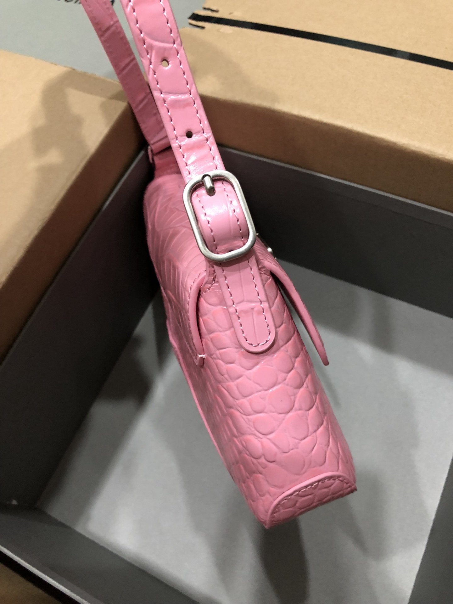 Balenciag XX Flap Bag Crocodile Embossed-27*4.8*15.5CM