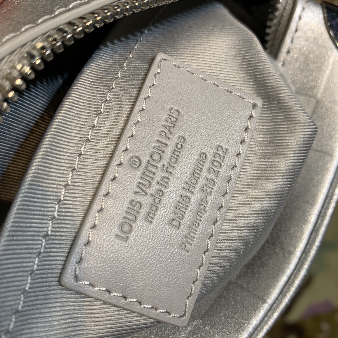 l0*is V*t0n mini soft trunk-m59726 -18*13*8m