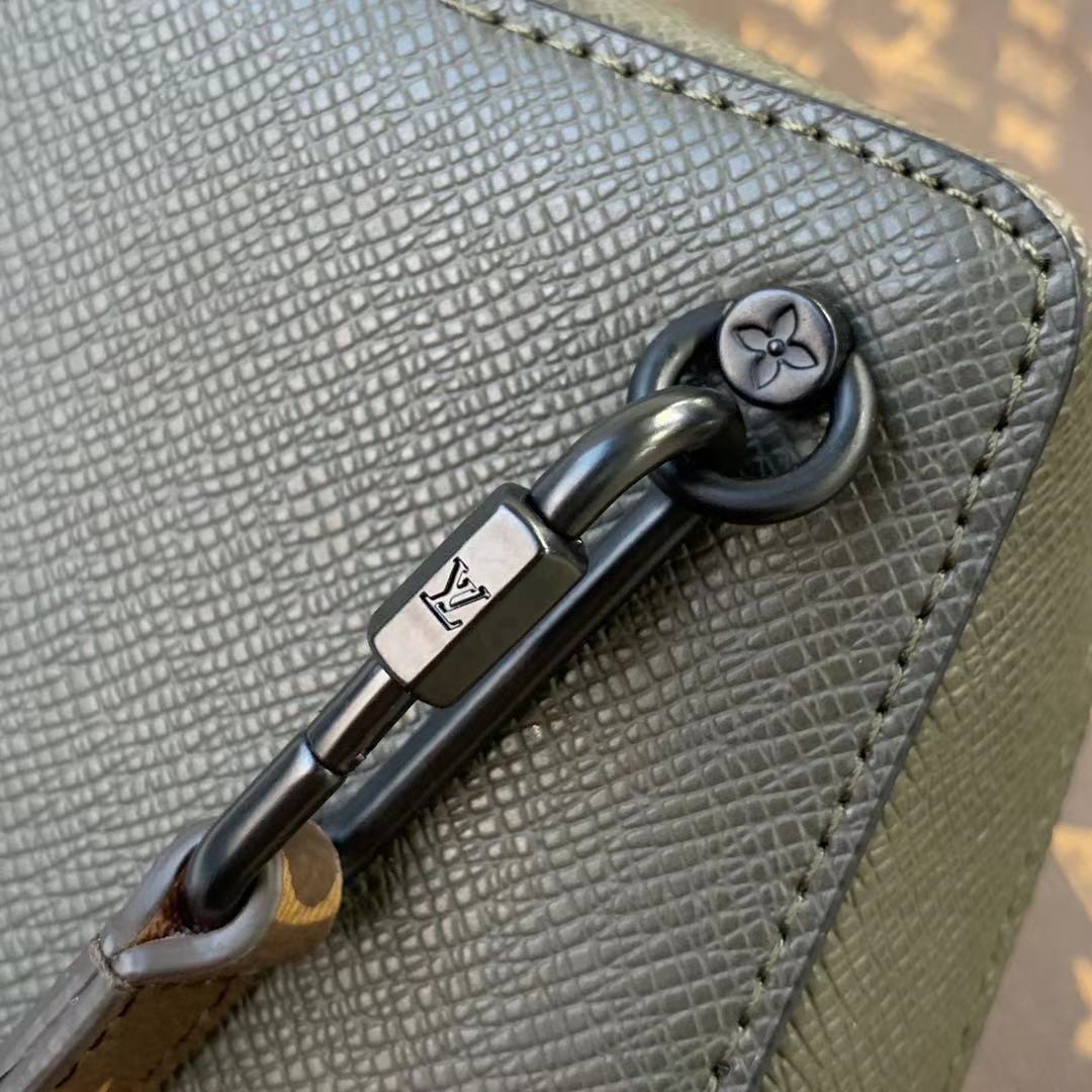 l0*is V*t0n camera bag-m30581 -10x17x4.5cm