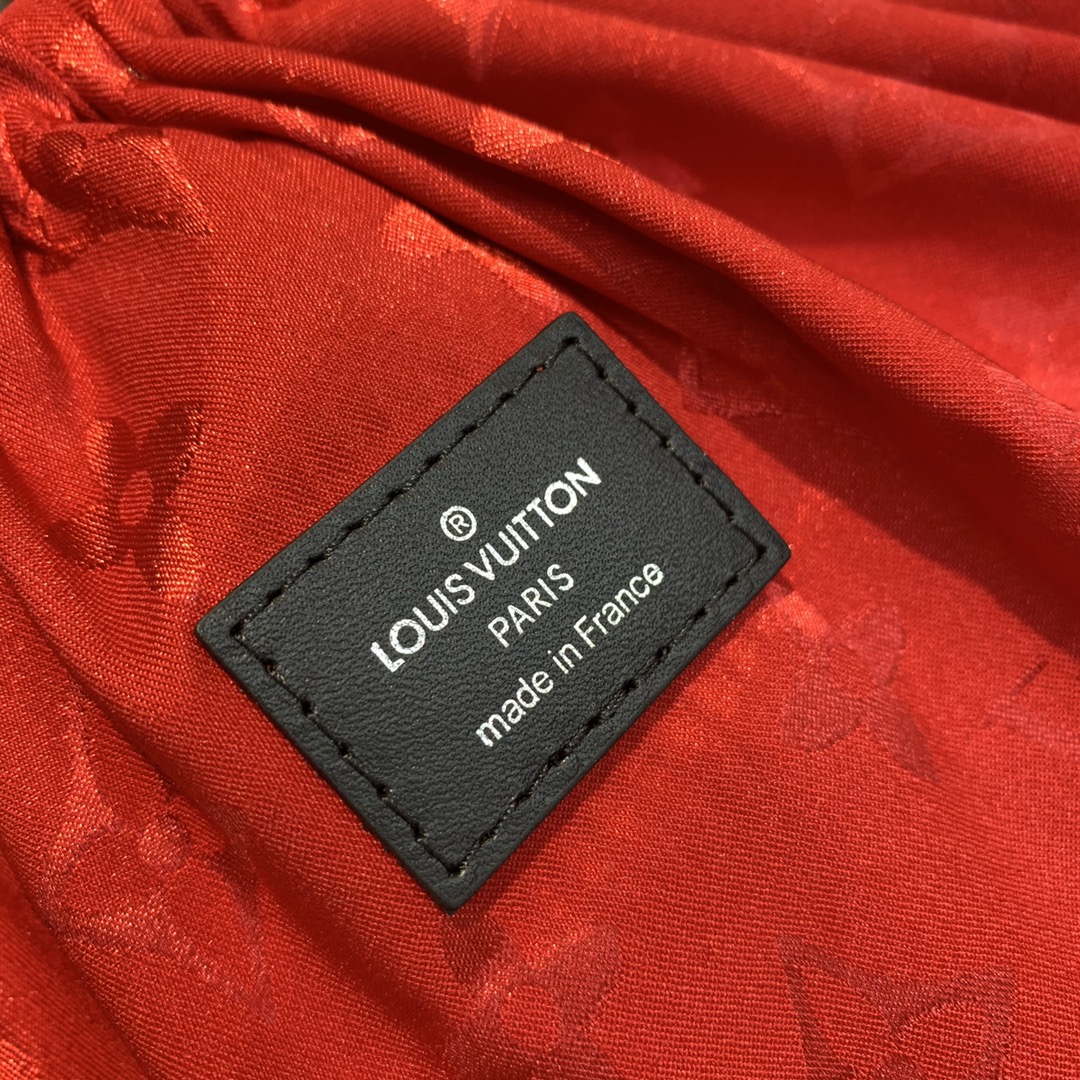 l0*is V*t0n neo alma pm-32×24×15cm