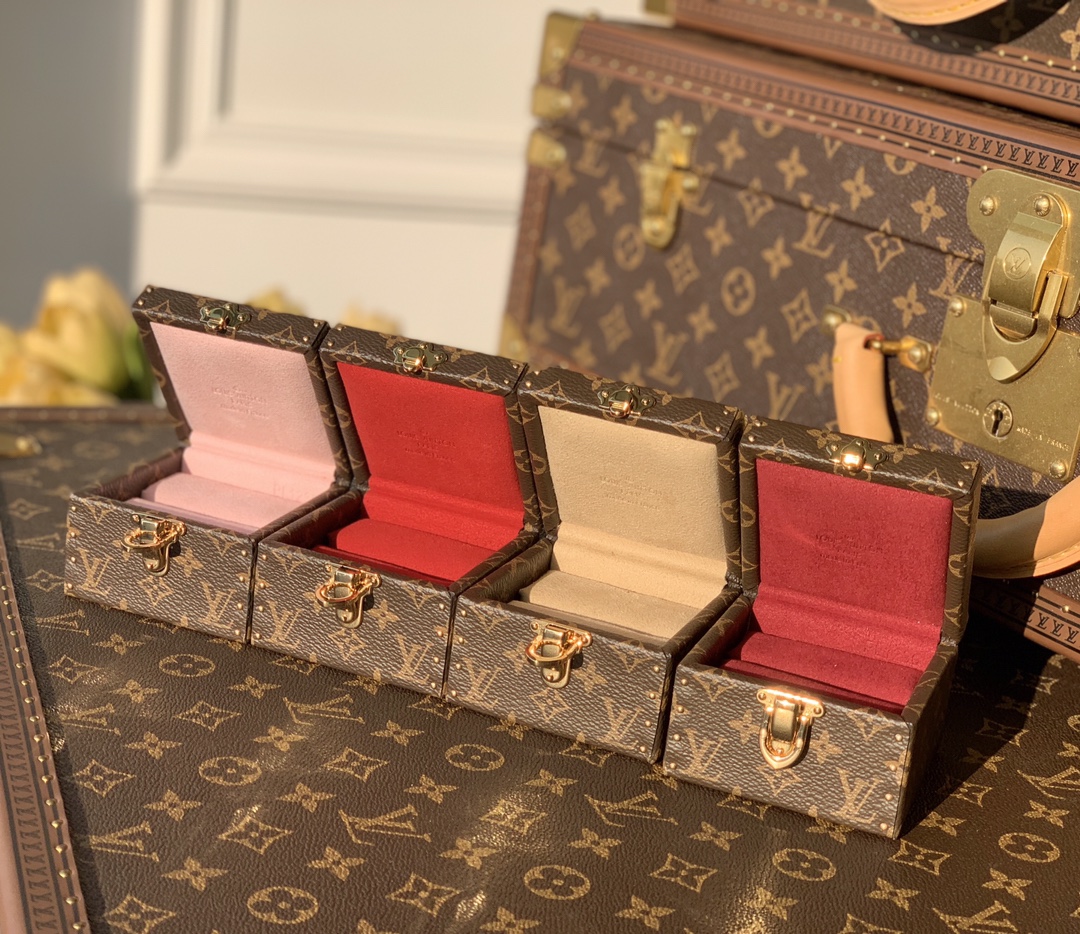 l0*is V*t0n Écrin déclaration ring box-7.5/7.5/5cm