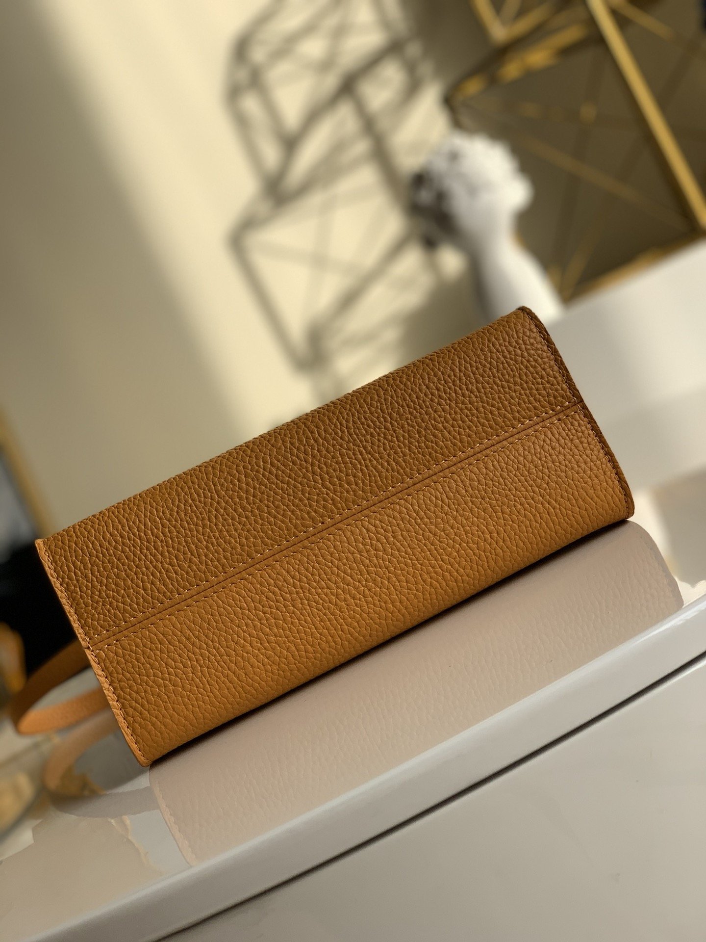 l0*is V*t0n twist one handle-17.0 x 25.0 x 11cm