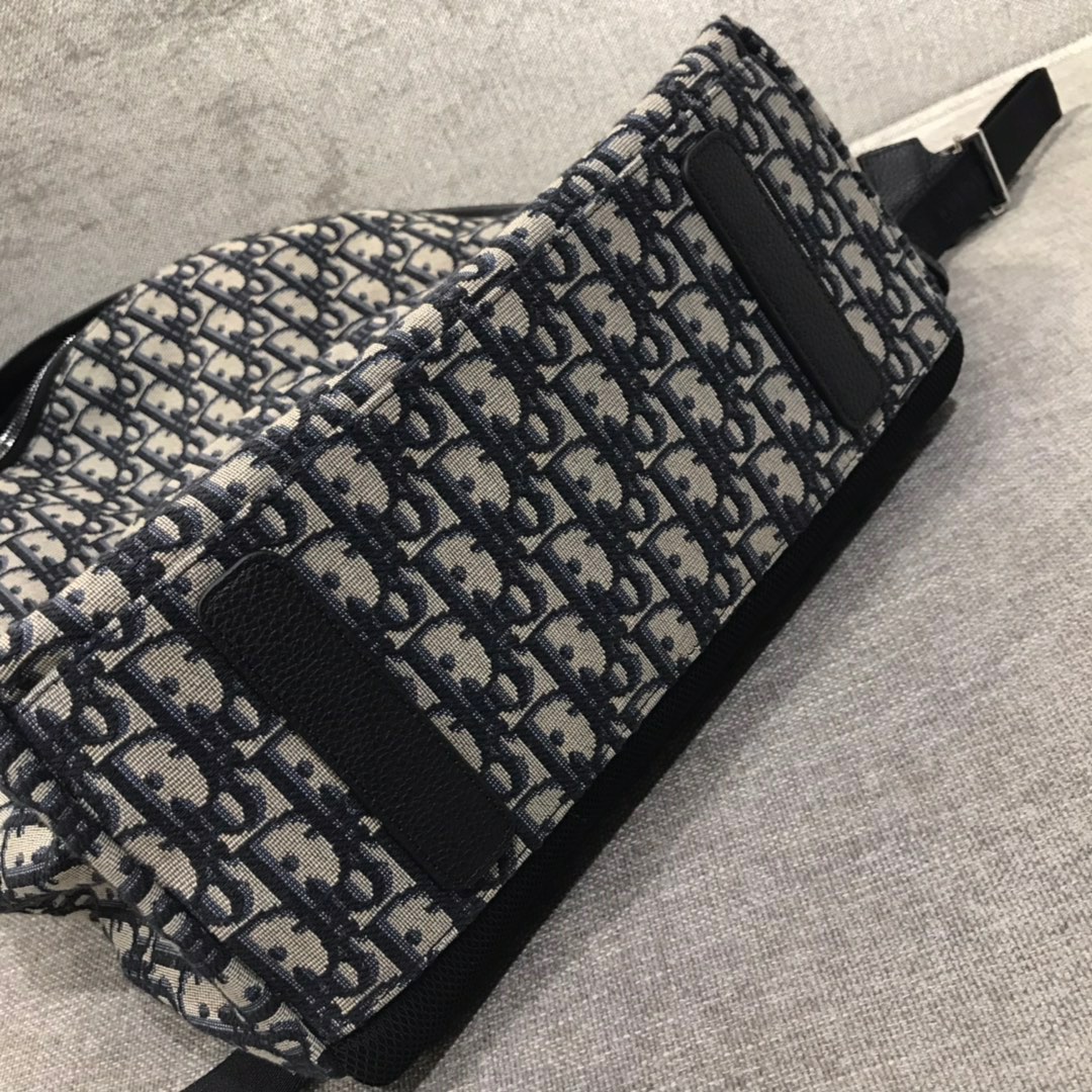 D*or oblique backpack-42x33x15cm