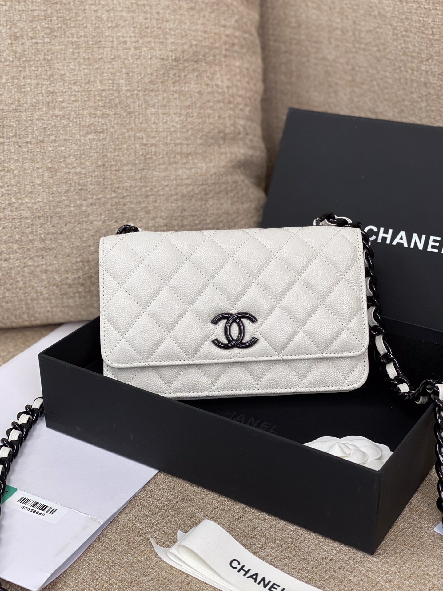 Ch@nel Woc-19*12*3.5CM