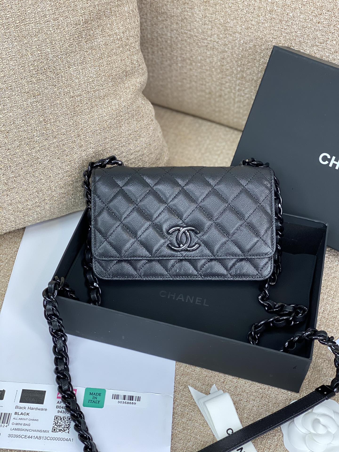 Ch@nel Woc-19*12*3.5CM