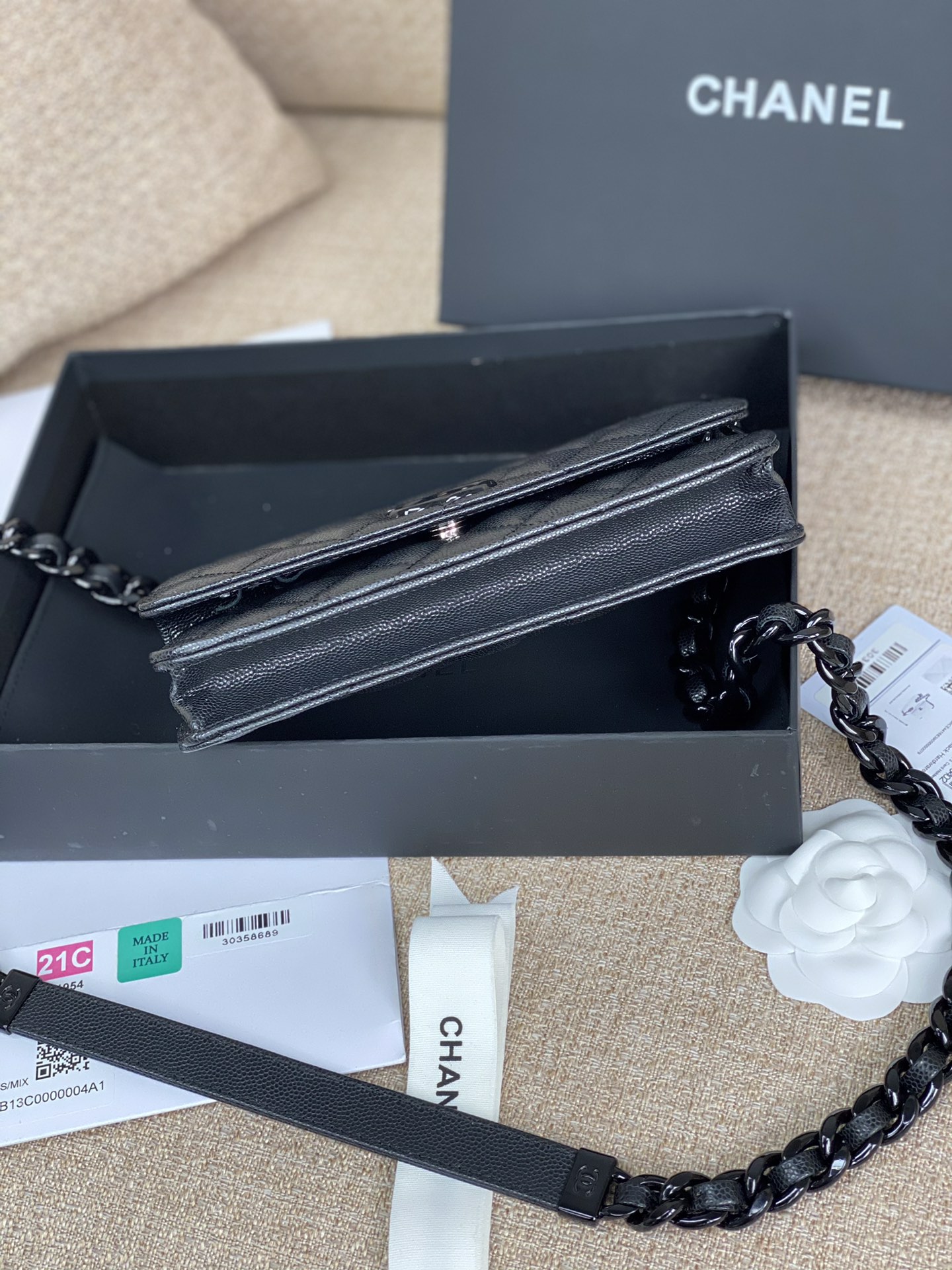 Ch@nel Woc-19*12*3.5CM