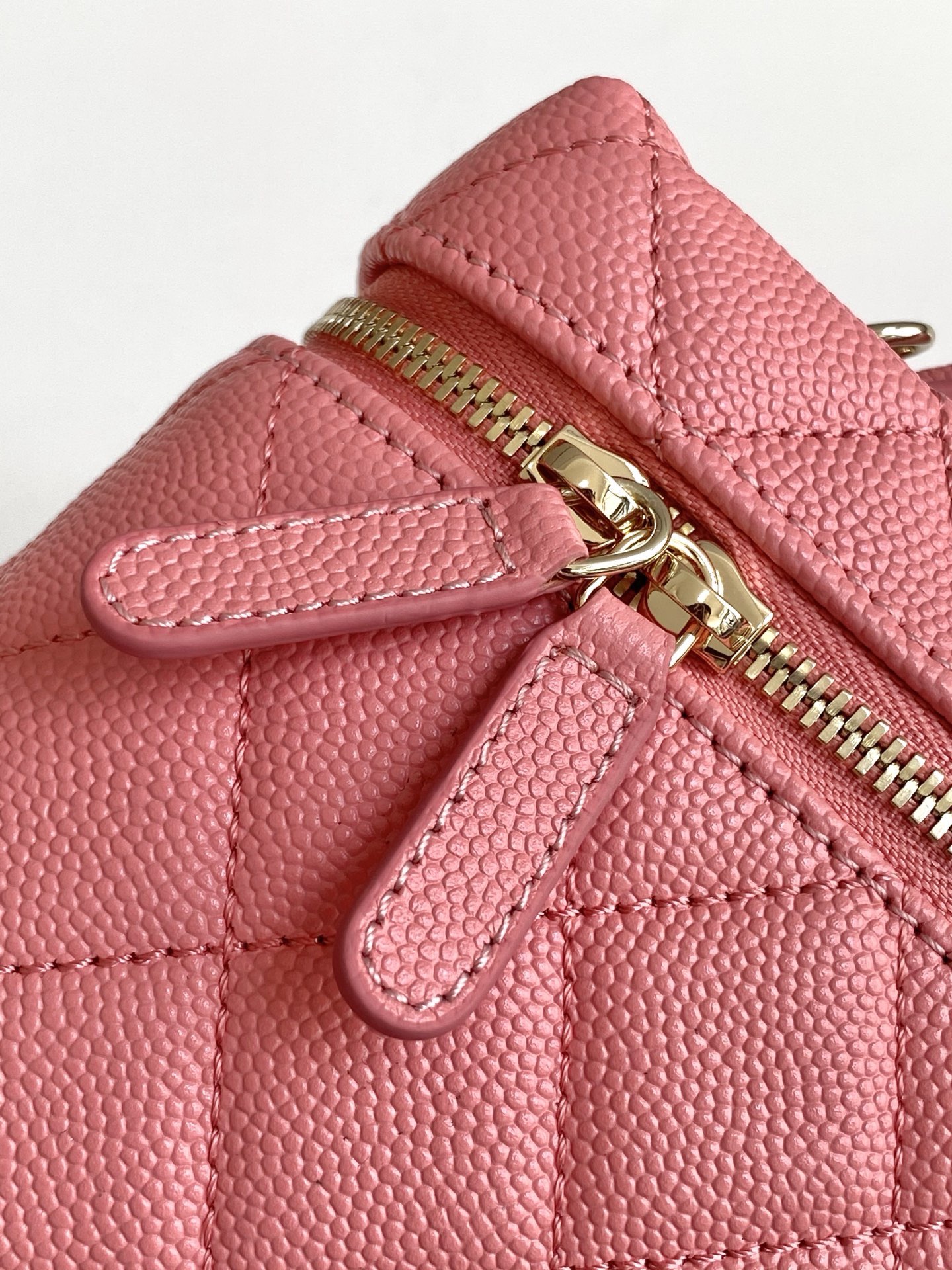 Ch@nel Cosmetic Bag-Caviar-18CM