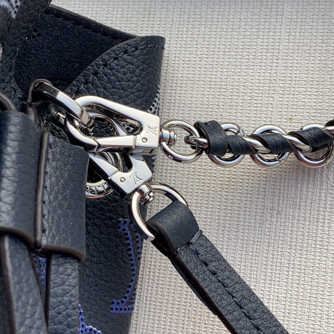 l0*is V*t0n bella tote bag-19 x 22 x 14cm