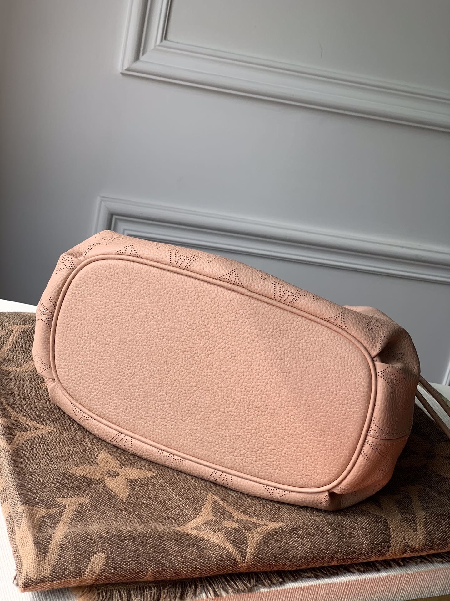 l0*is V*t0n muria tote bag-25*25*20cm