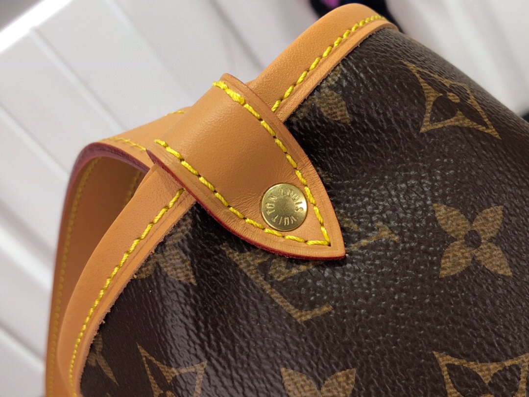 l0*is V*t0n saumur bag-m40710 -28x11x20cm