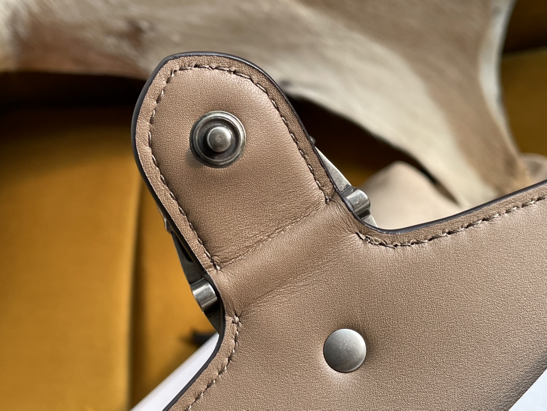 G*u*i mini dionysus-16.5*10*4.5cm