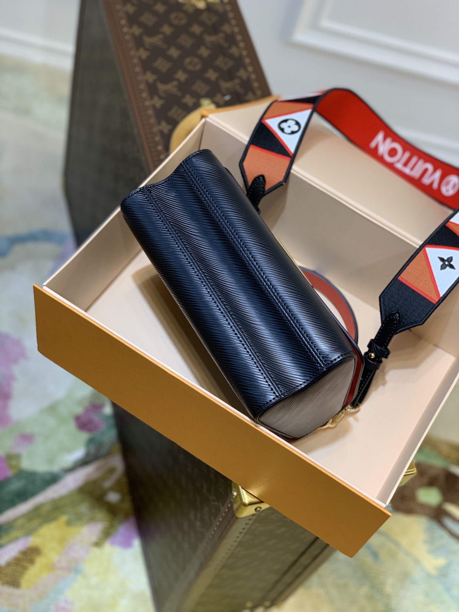 l0*is V*t0n twist mm-23*17*9.5cm