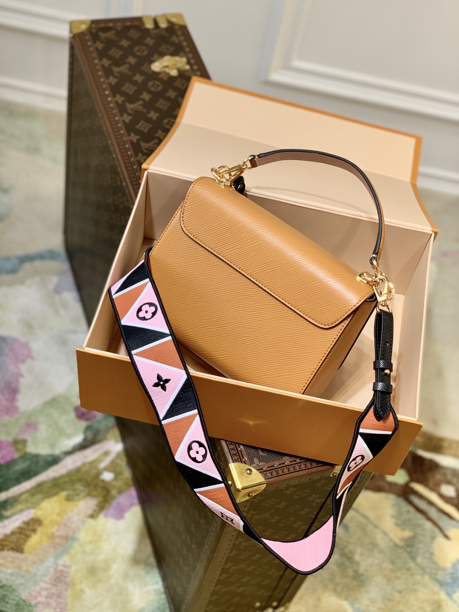 l0*is V*t0n twist mm-23*17*9.5cm