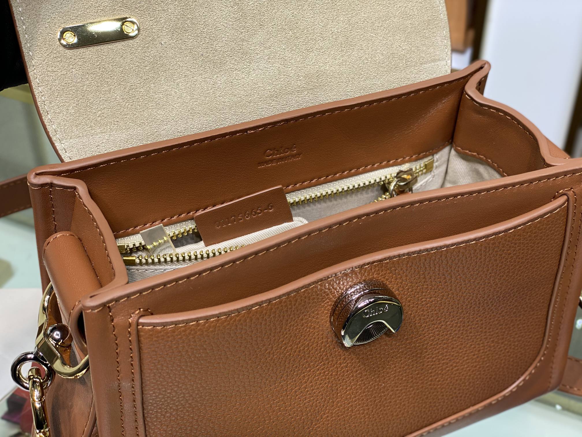 Ch10e tess bag-21*8*17cm