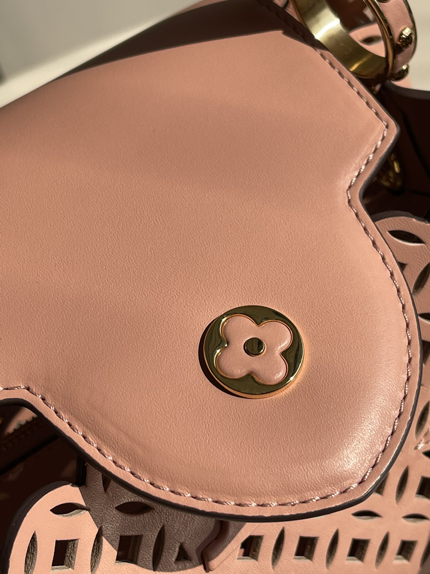 l0*is V*t0n capucines handlebag-21* 14* 8&27*21*10cm