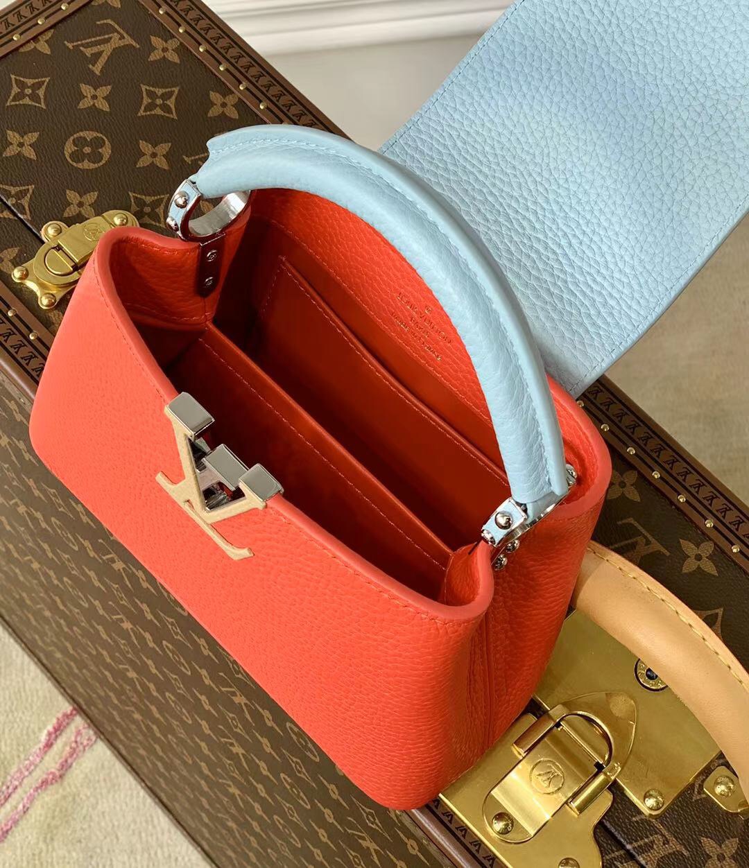 l0*is V*t0n mini capucines handlebag-21*14*8cm