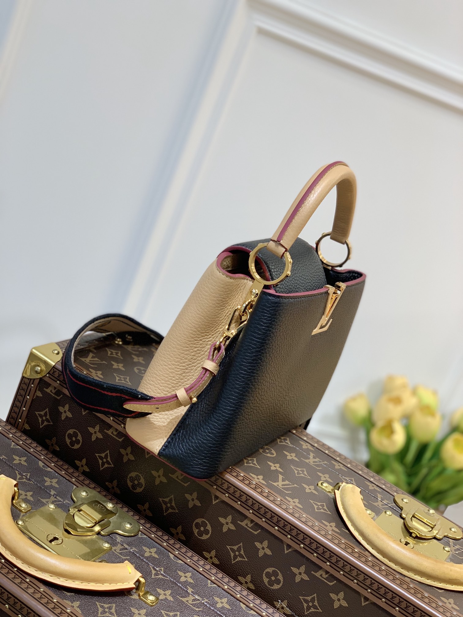 l0*is V*t0n capucines bb-27*18*9cm