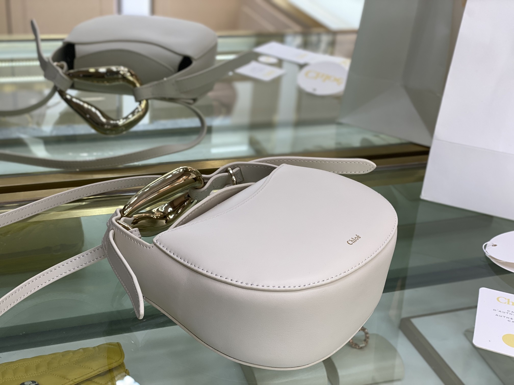 Ch10e kiss bag-s1350-20*26*8cm