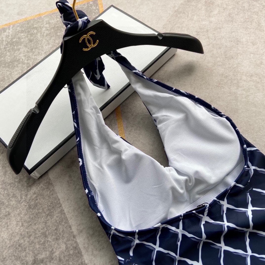 l0*is V*t0n swimsuit