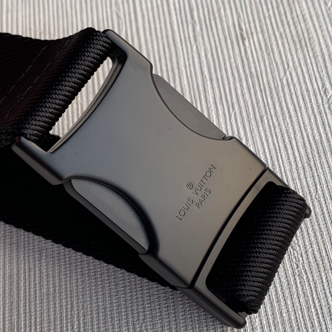 l0*is V*t0n discovery bumbag-47*20*9cm