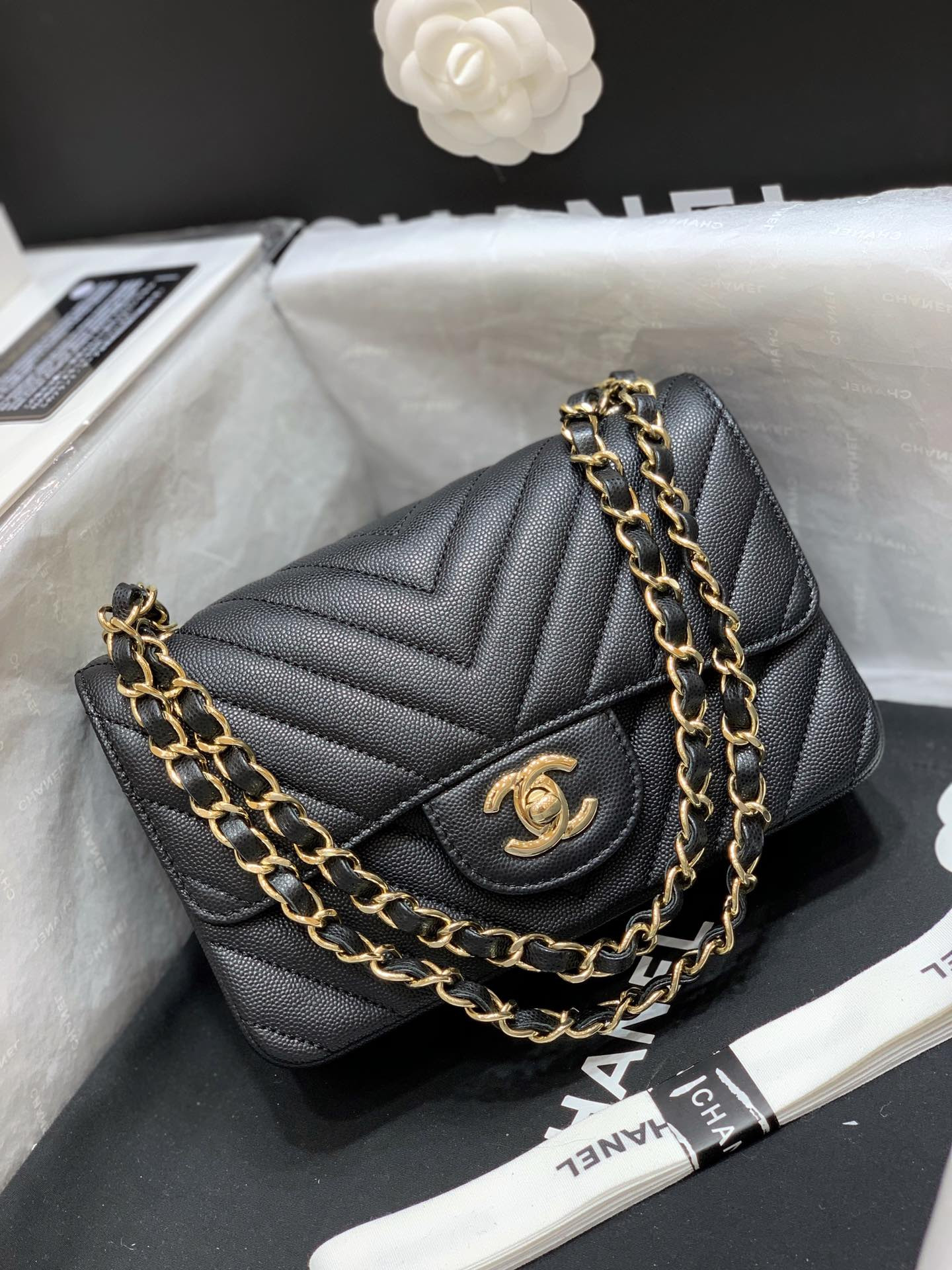 Ch@nel Flap Bag-Caviar-Gold Hardware-20CM