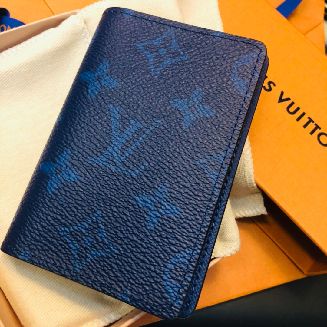 l0*is V*t0n wallet-11*8.5*2cm