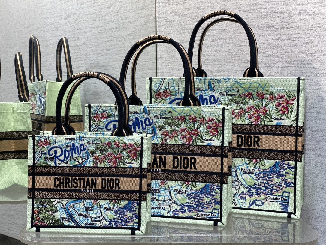 Diro Book Tote
