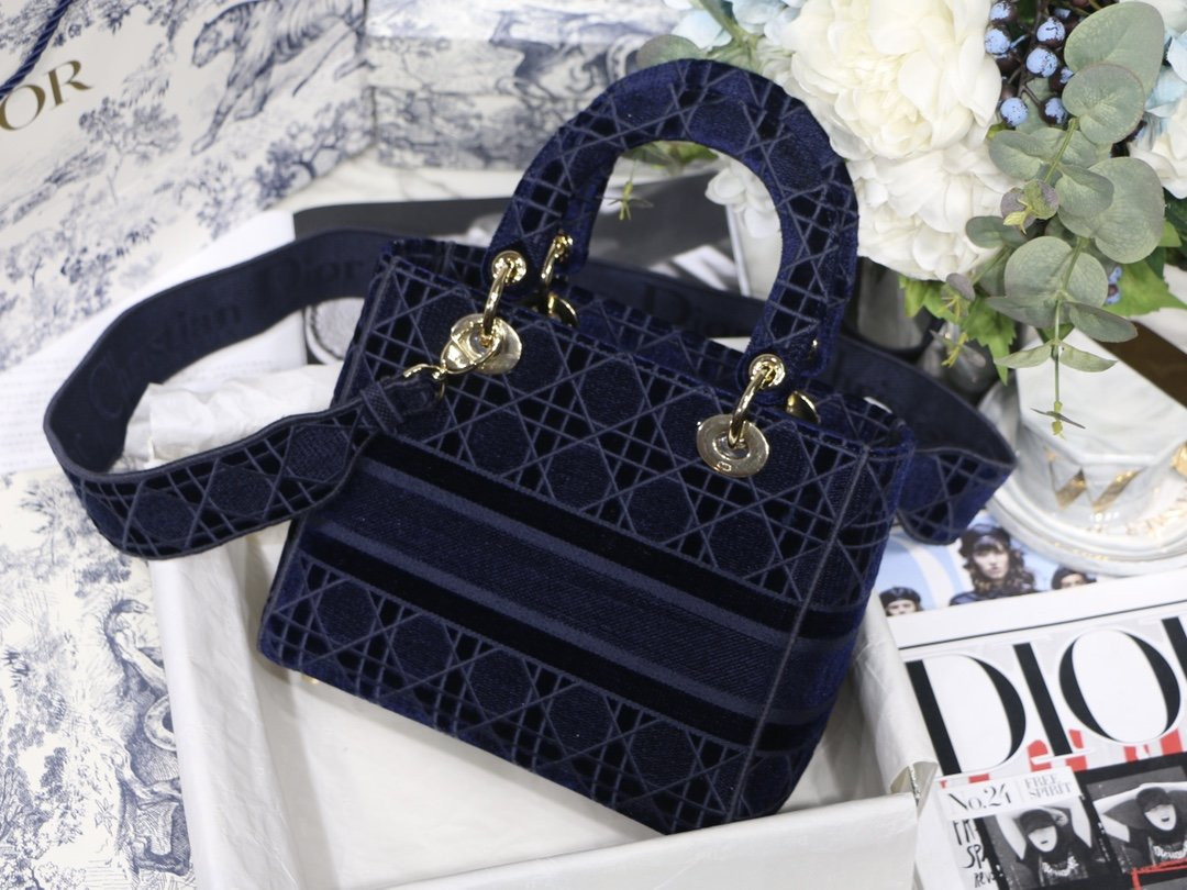 lady D*or handle bag-24cm