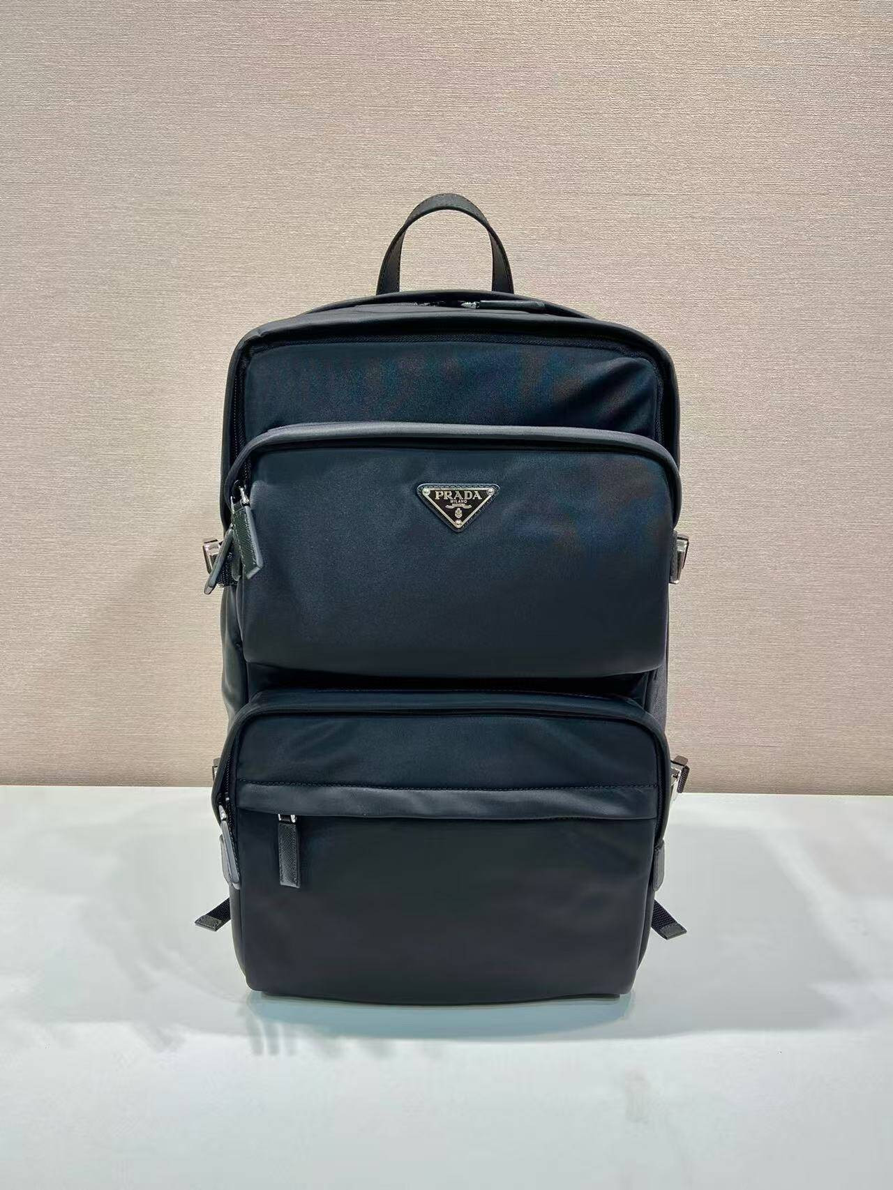Pra*a saffiano backpack-25.5*21.5*45cm