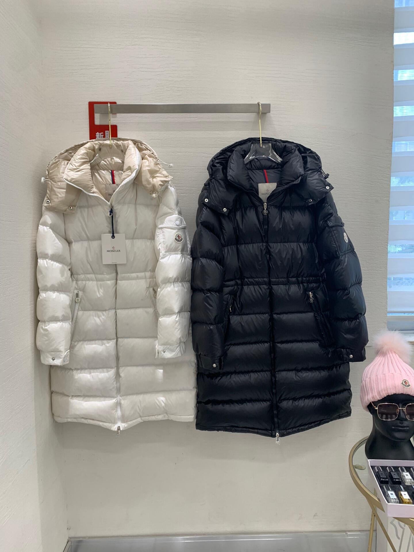 Can*a Go*e down jacket